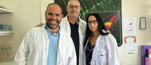 The research team (Left to right): Dr. Ariel Ionescu, Prof. Eran Perlson & Tal Pery Gradus.